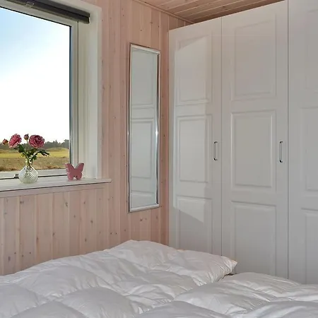 Two-bedroom Holiday Kap 06 Holiday home